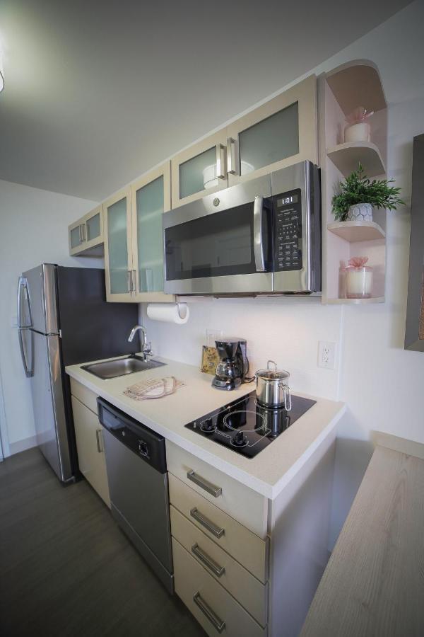 Hotel Candlewood Miami Intl Airport - 36th St By Ihg Miami Springs